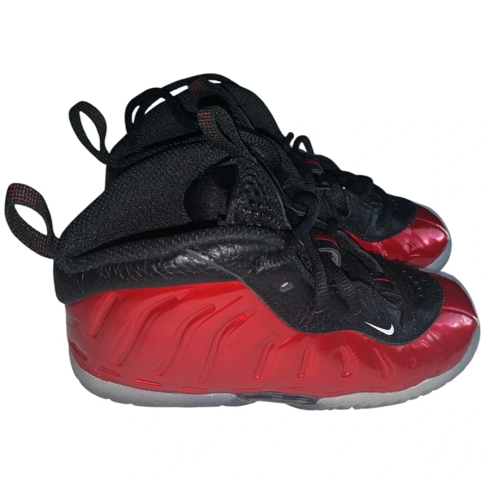 🎉HP🎉Nike Form Posite One